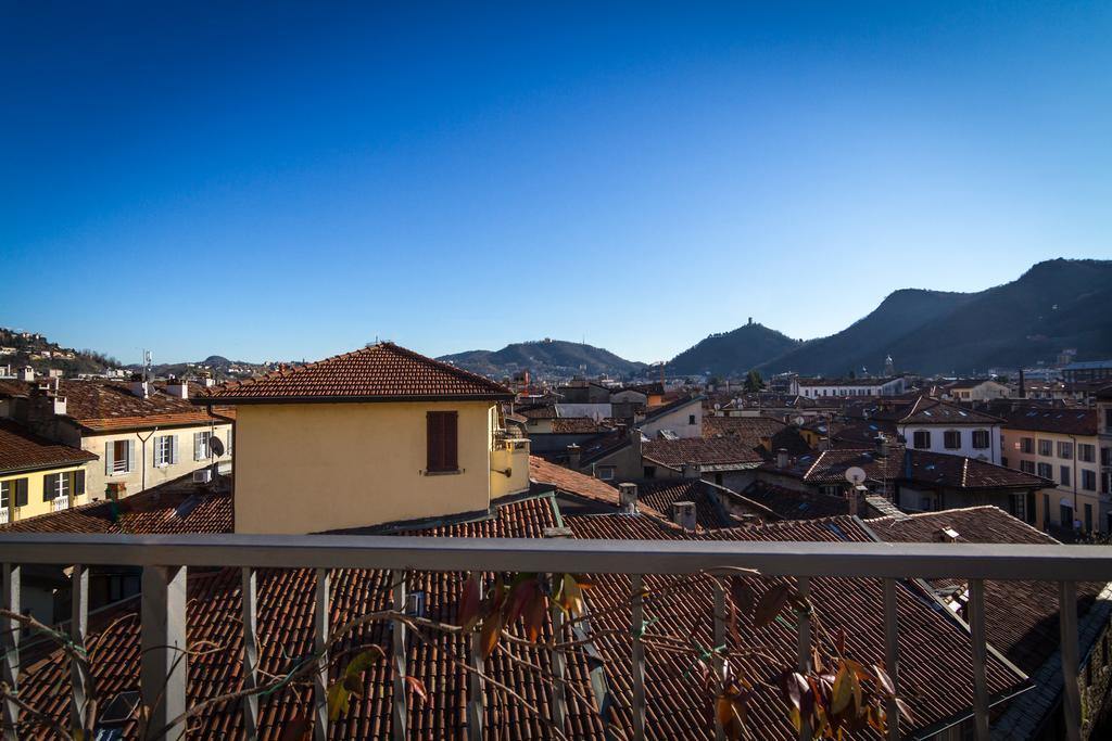 Como Unique View - BymyhomeinCôme Camera foto